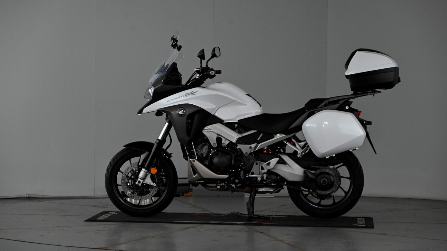 Used Honda VFR800X Crossrunner 2015 for sale - 78418751: Photo 27