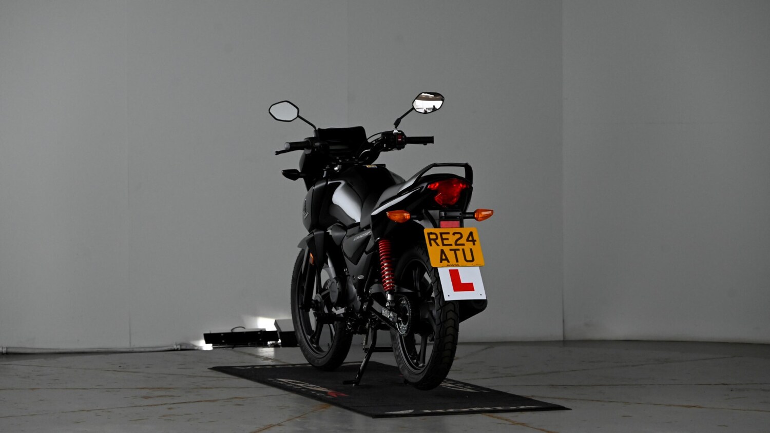 Honda CB125F