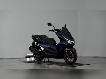 Used Honda PCX125 2025 for sale - bike-77855677: Photo