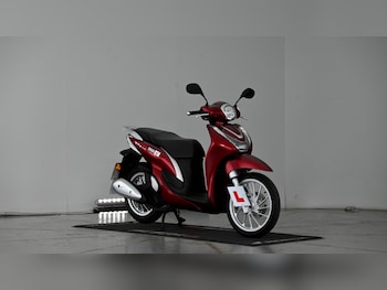 Used Honda SH Mode 125 2025 for sale - bike-77848121: Photo