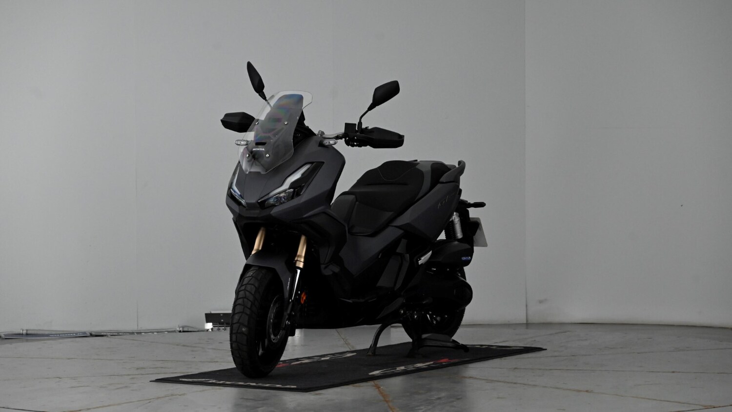 Honda ADV