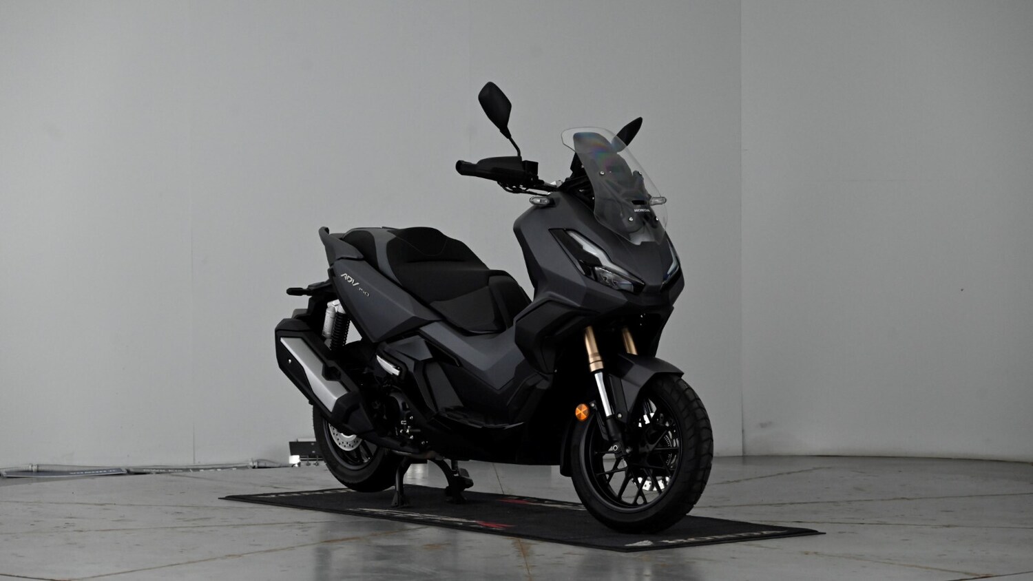 Honda ADV