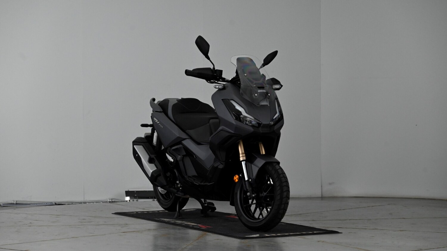 Honda ADV