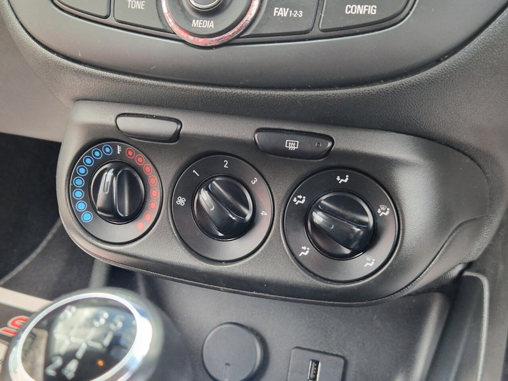 Used Vauxhall Corsa 2016 for sale - 78044221: Photo 29