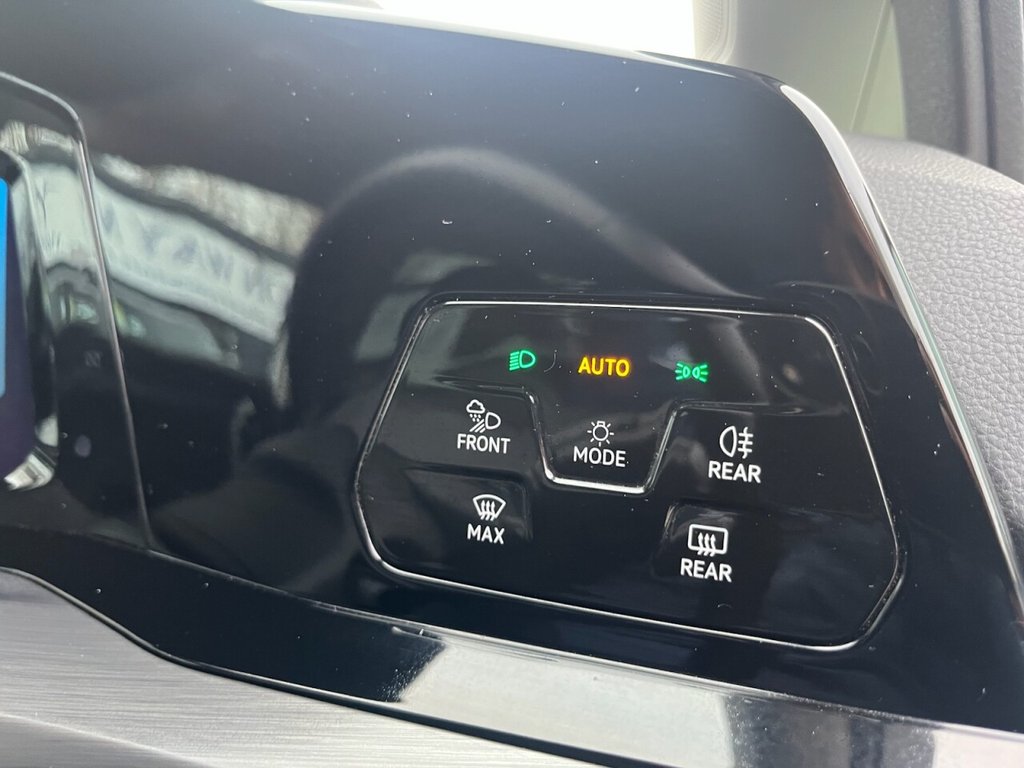 Used Volkswagen Golf 2021 for sale - 77539271: Photo 41