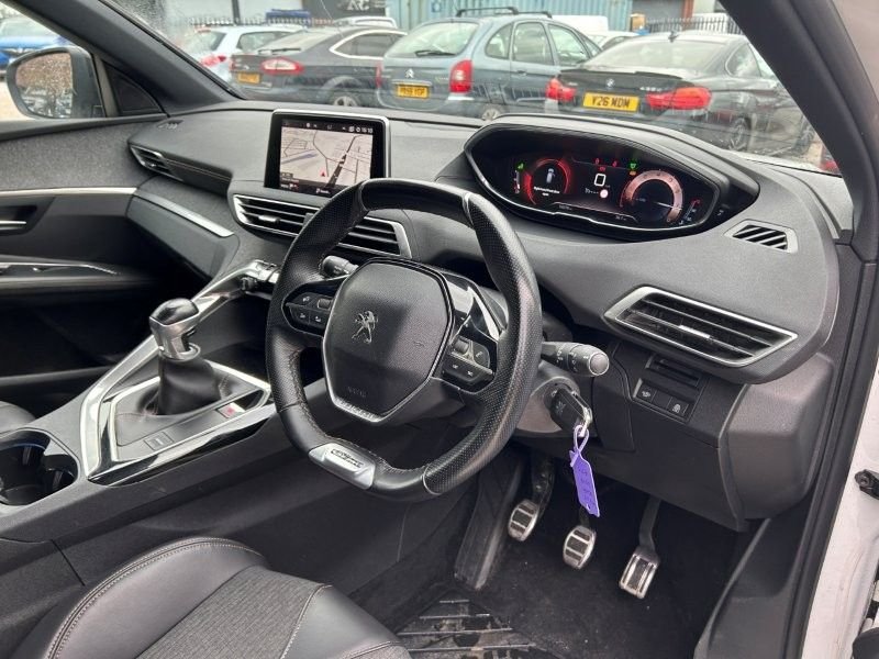 Used Peugeot 3008 2018 for sale - 77835534: Photo 4