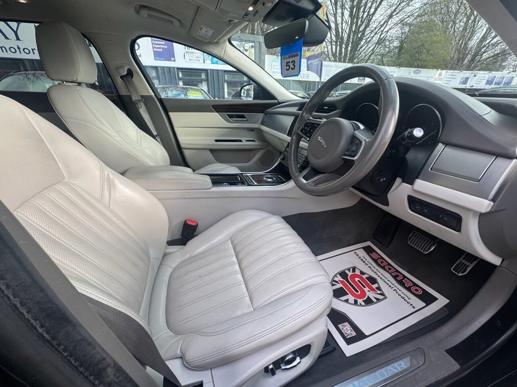 Used Jaguar XF 2018 for sale - 78074254: Photo 3