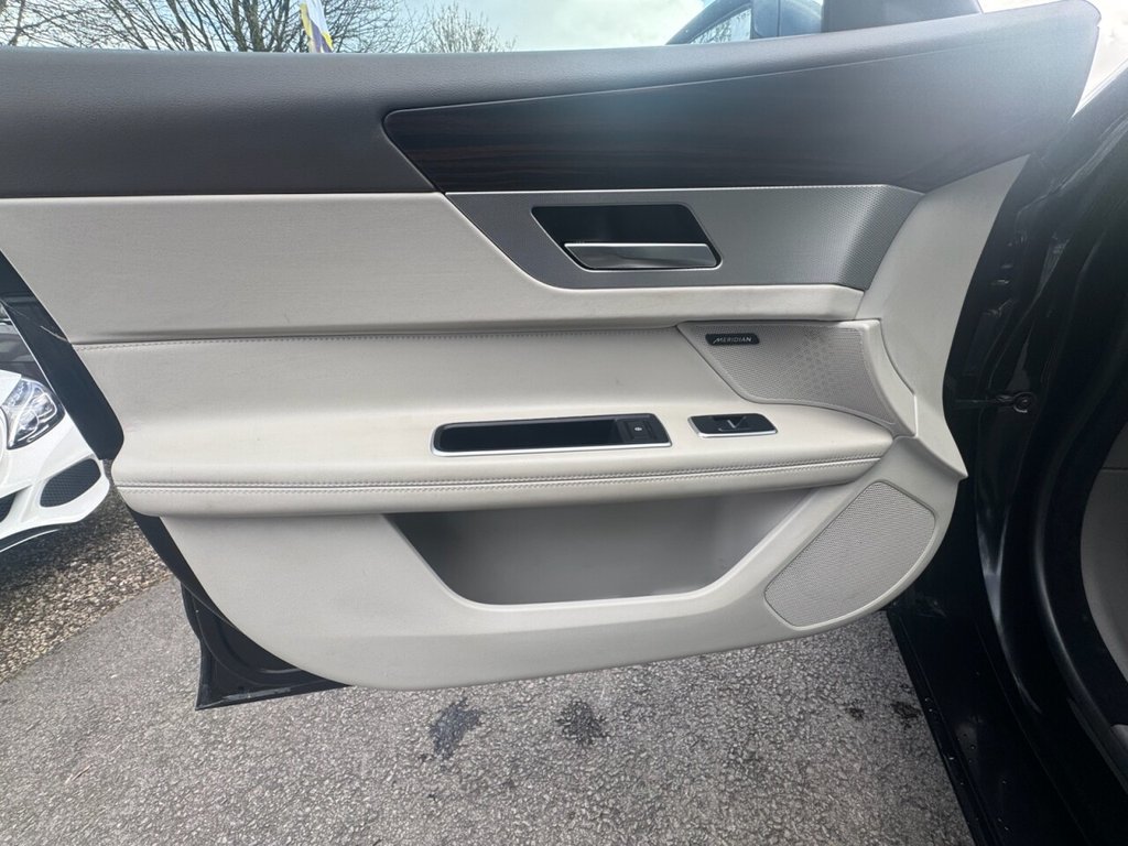 Used Jaguar XF 2018 for sale - 78074254: Photo 30