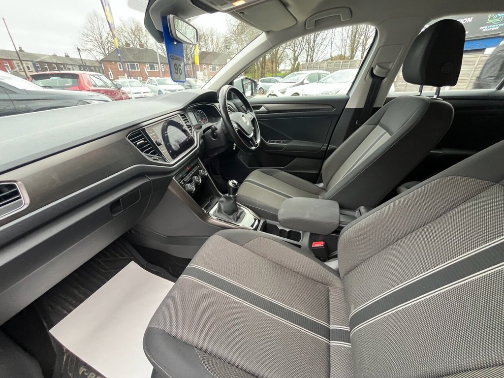 Used Volkswagen T-Roc 2018 for sale - 77539292: Photo 21