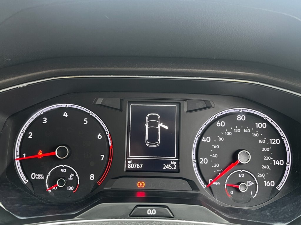 Used Volkswagen T-Roc 2018 for sale - 77539292: Photo 24