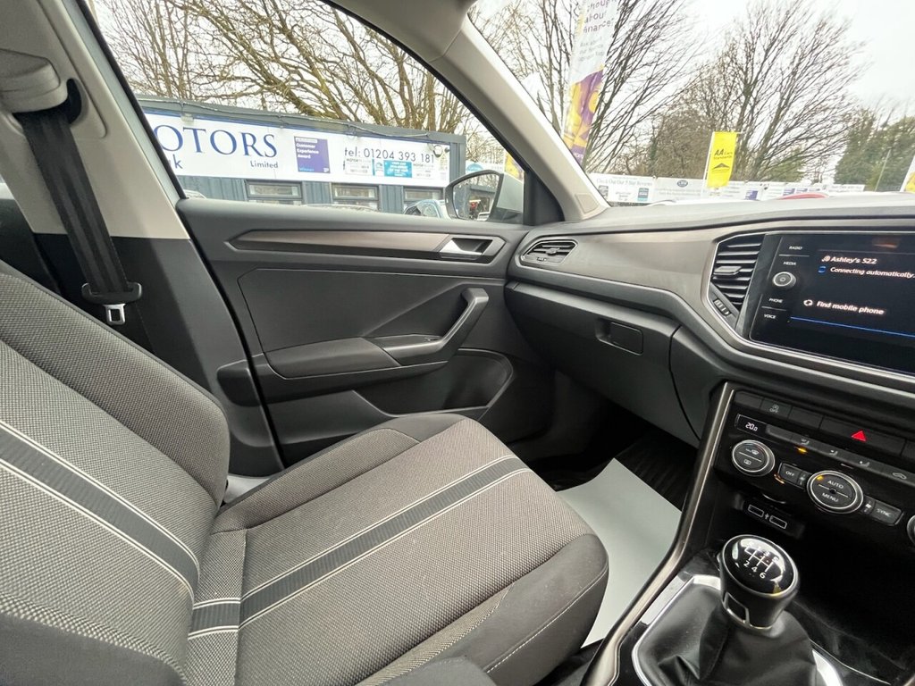 Used Volkswagen T-Roc 2018 for sale - 77539292: Photo 32