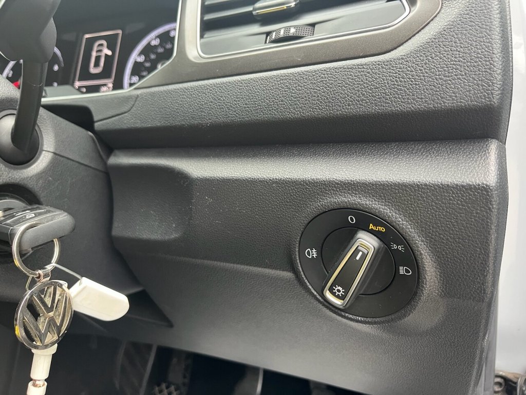 Used Volkswagen T-Roc 2018 for sale - 77539292: Photo 33