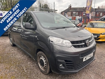Vauxhall Vivaro feature image