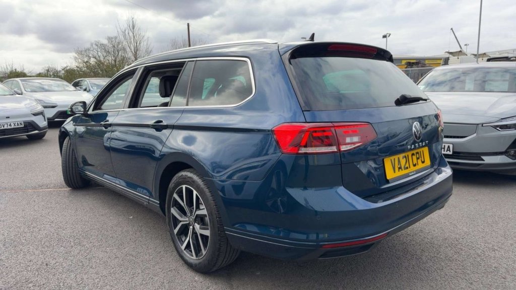 Used Volkswagen Passat 2021 for sale - 77792234: Photo 3
