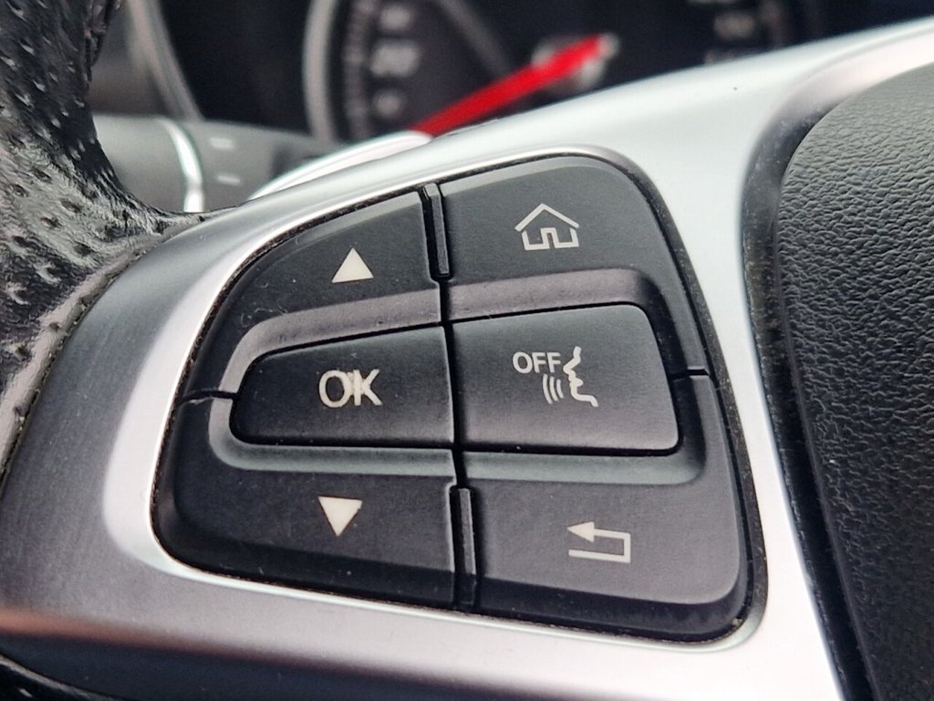 Used Mercedes-Benz GLC 2016 for sale - 78082235: Photo 41