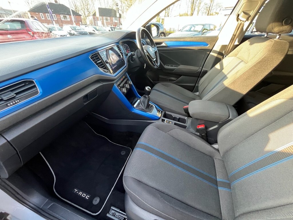 Used Volkswagen T-Roc 2018 for sale - 77642251: Photo 22