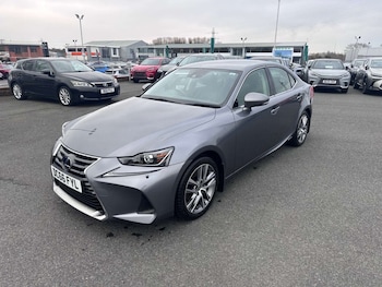 Used Lexus IS 2017 for sale - 77971542: Photo