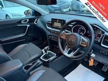 Used Kia Ceed 2018 for sale - 77533946: Photo