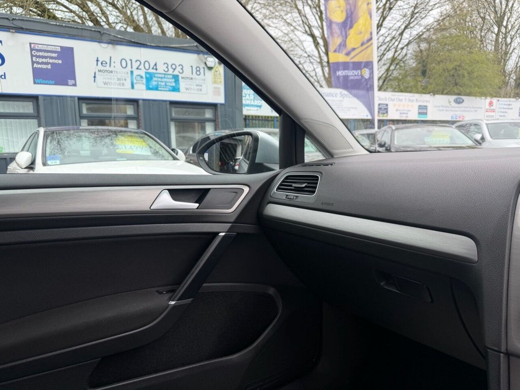 Used Volkswagen Golf 2016 for sale - 78097132: Photo 36