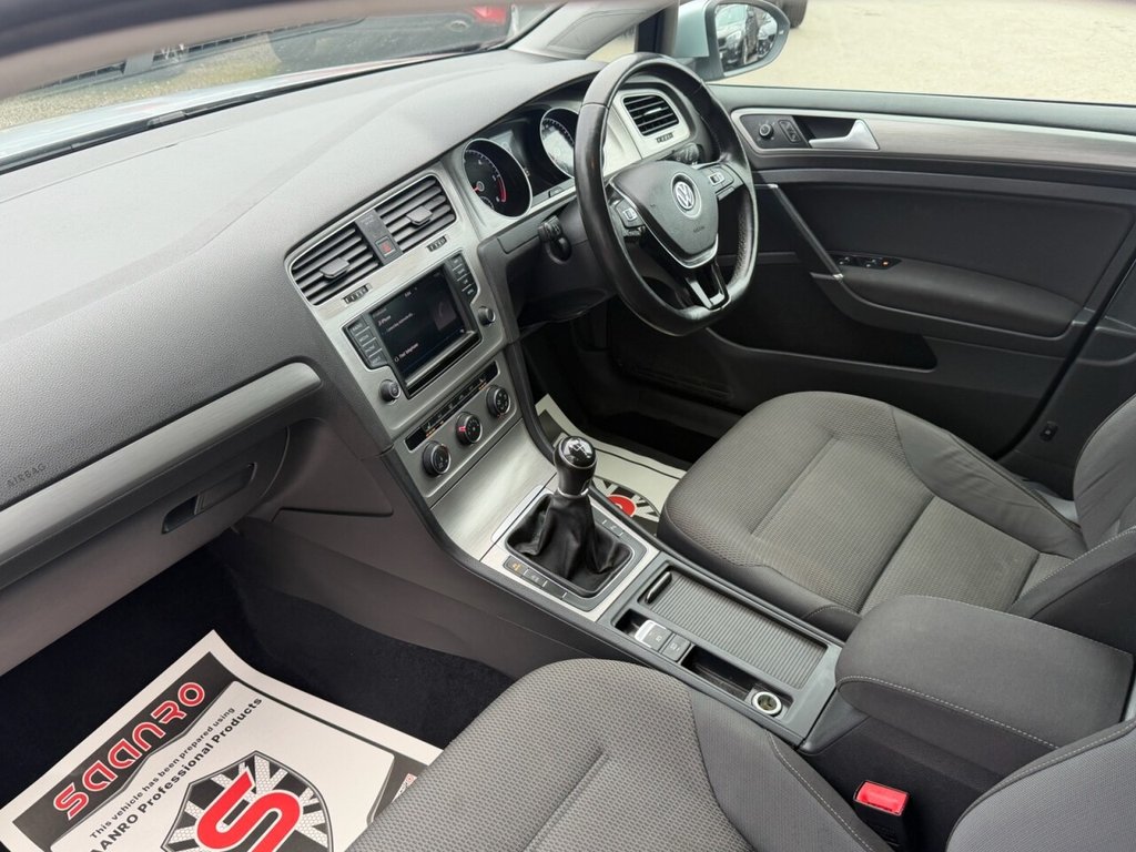 Used Volkswagen Golf 2016 for sale - 78097132: Photo 40