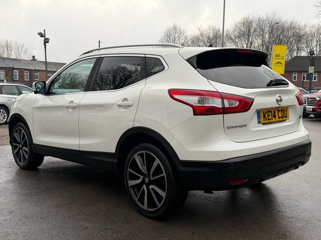 Used Nissan Qashqai 2014 for sale - 77666690: Photo 12