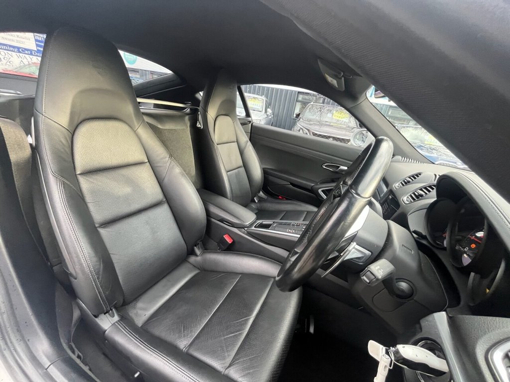 Used Porsche Cayman 2018 for sale - 77539278: Photo 14