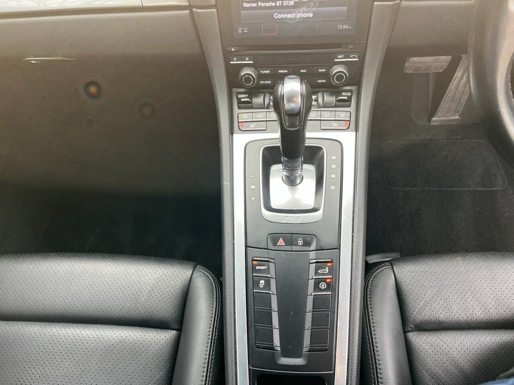 Used Porsche Cayman 2018 for sale - 77539278: Photo 22