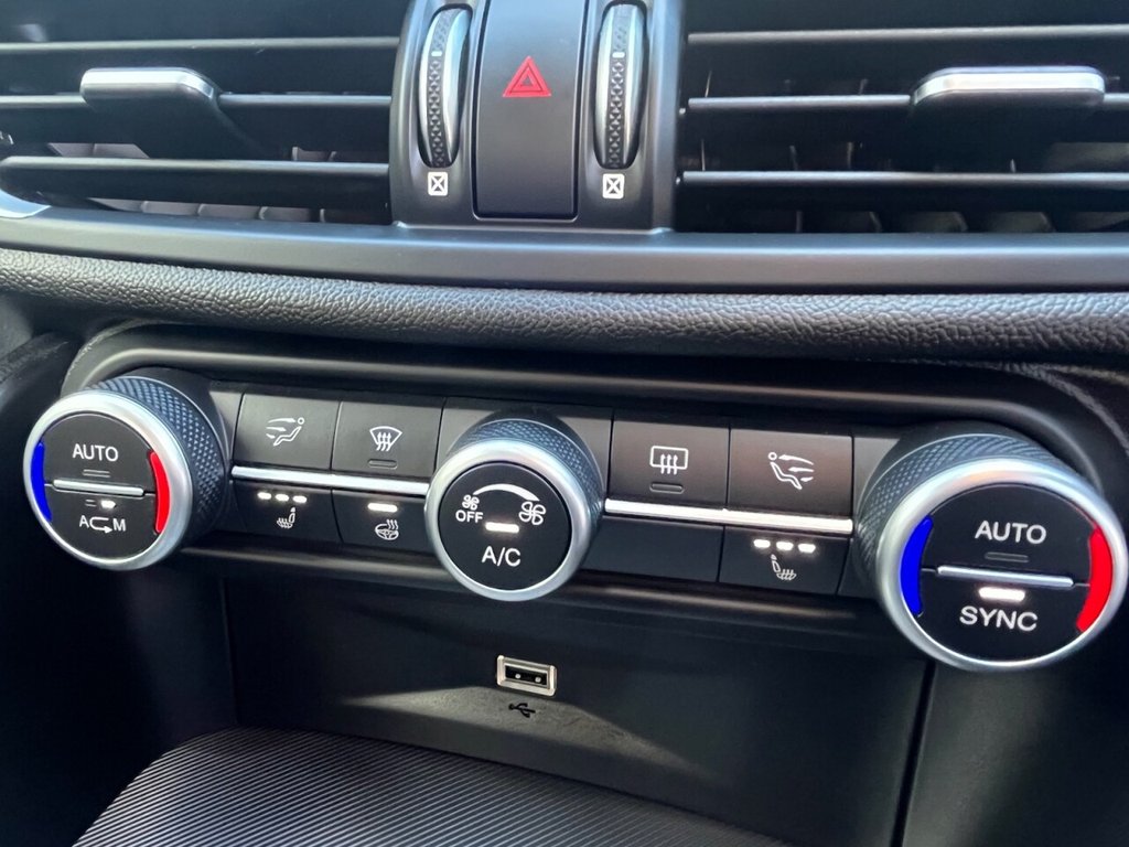 Used Alfa Romeo Giulia 2018 for sale - 77539268: Photo 30