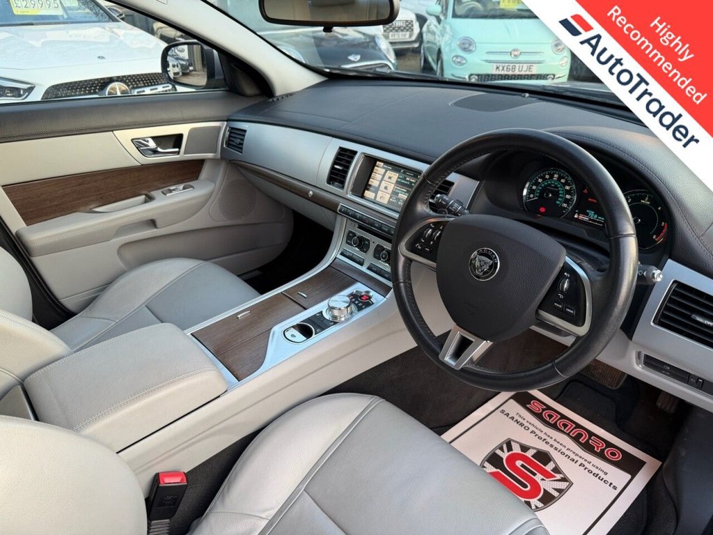 Used Jaguar XF 2013 for sale - 77748832: Photo 2