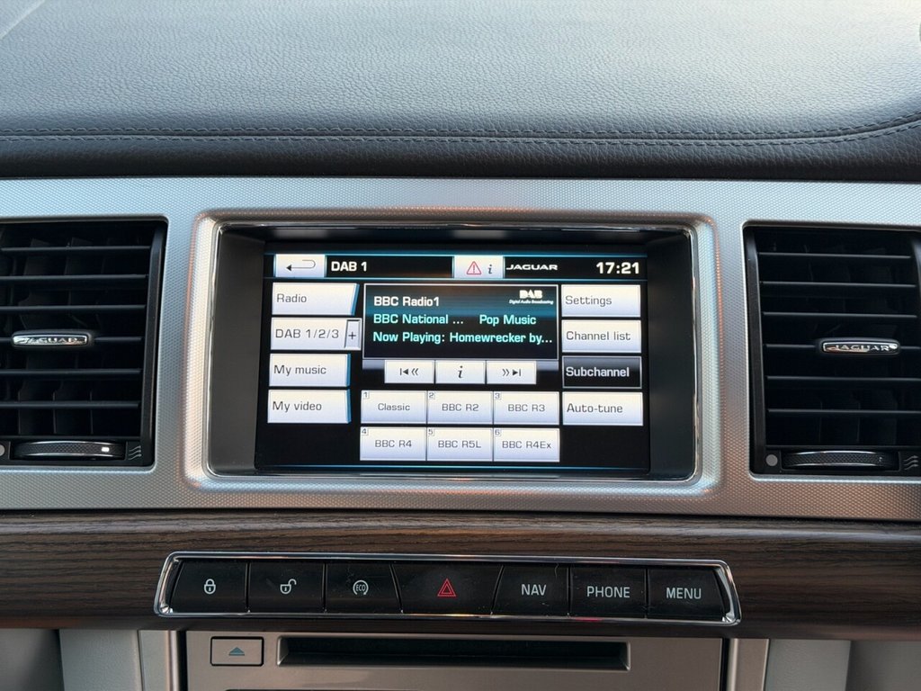 Used Jaguar XF 2013 for sale - 77748832: Photo 32