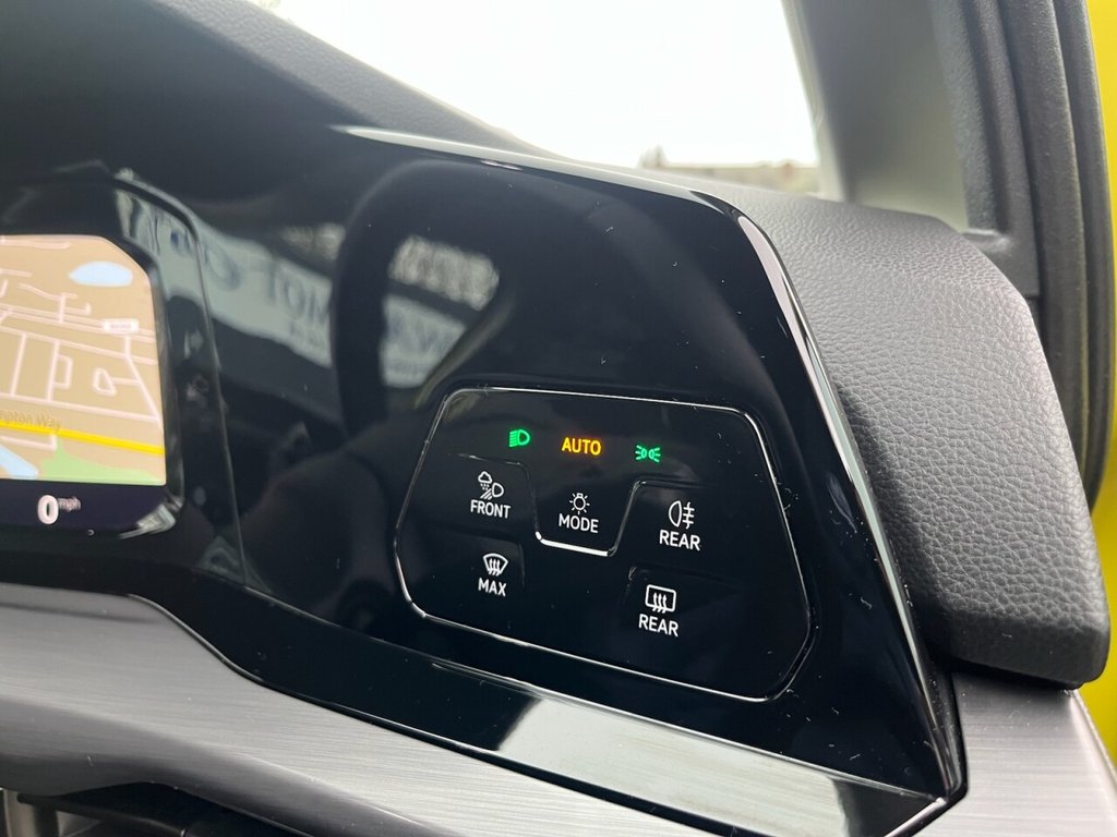 Used Volkswagen Golf 2020 for sale - 77534102: Photo 38