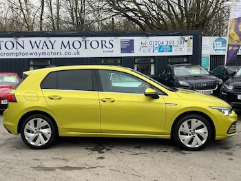 Used Volkswagen Golf 2020 for sale - 77534102: Photo