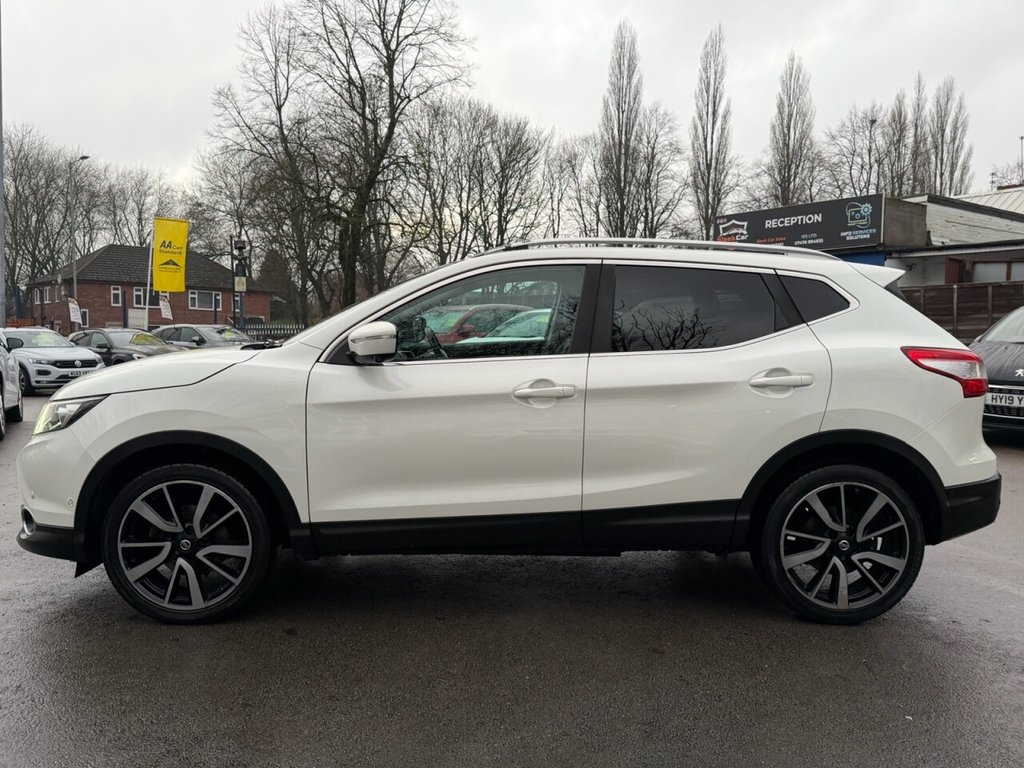 Used Nissan Qashqai 2014 for sale - 77792146: Photo 13