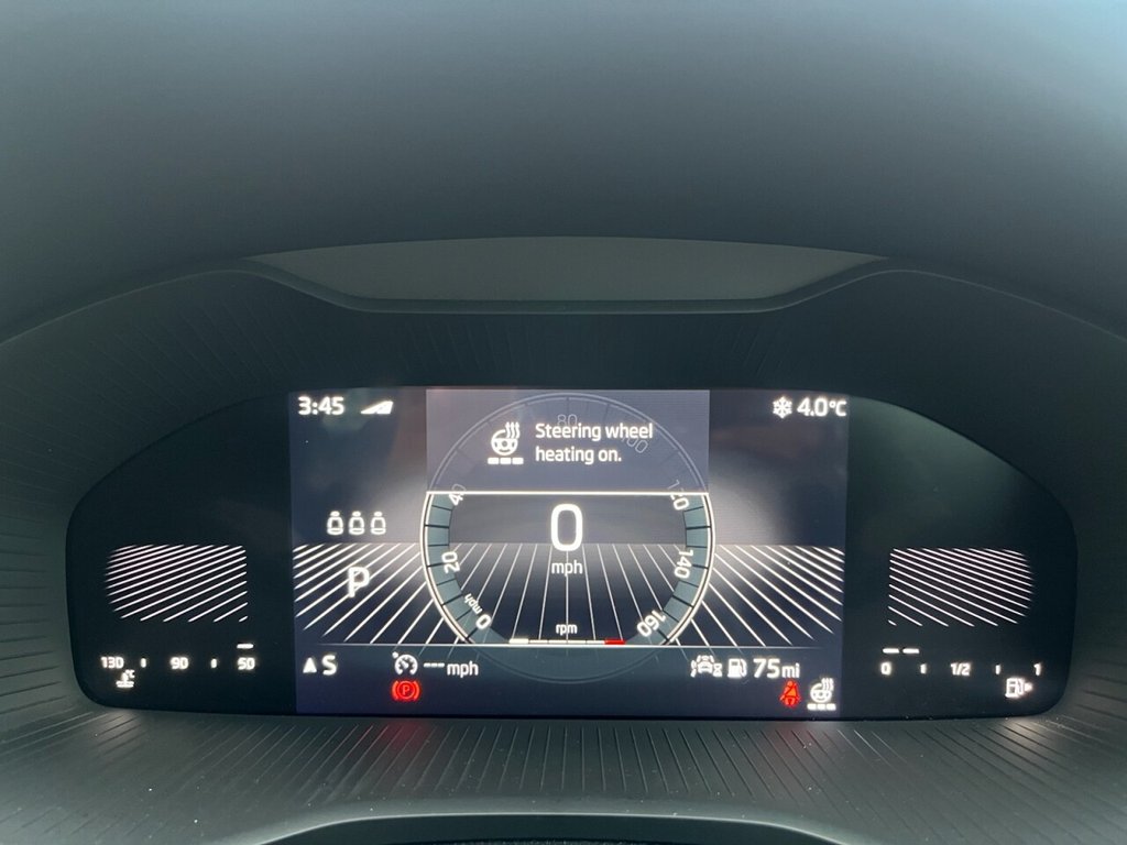 Used Skoda Karoq 2023 for sale - 77692676: Photo 25