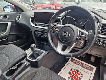 Used Kia Ceed 2021 for sale - 78044863: Photo