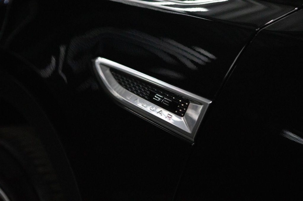 Used Jaguar E-Pace 2018 for sale - 78043976: Photo 17