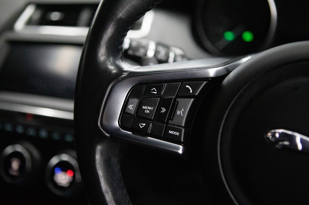 Used Jaguar E-Pace 2018 for sale - 78043976: Photo 38