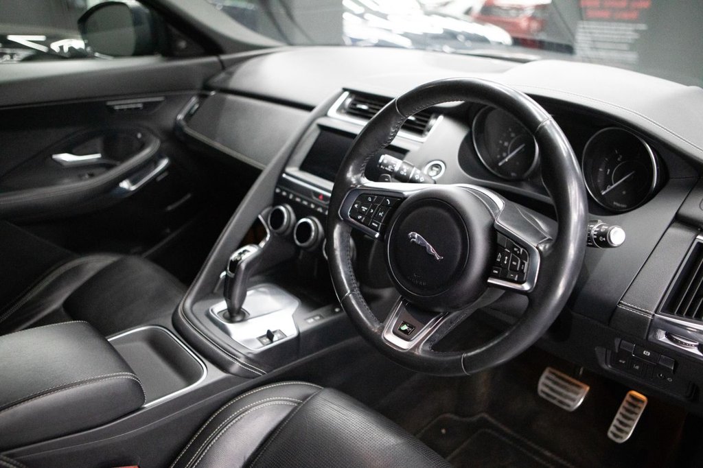 Used Jaguar E-Pace 2018 for sale - 78043976: Photo 6
