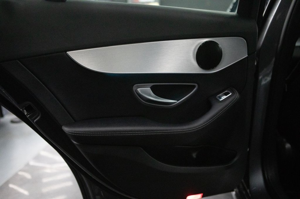 Used Mercedes-Benz C Class 2018 for sale - 77967015: Photo 13