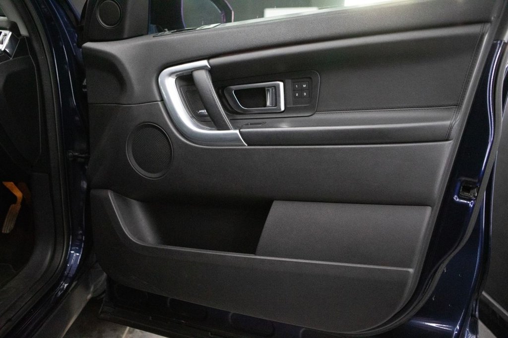 Used Land Rover Discovery Sport 2015 for sale - 78082638: Photo 27