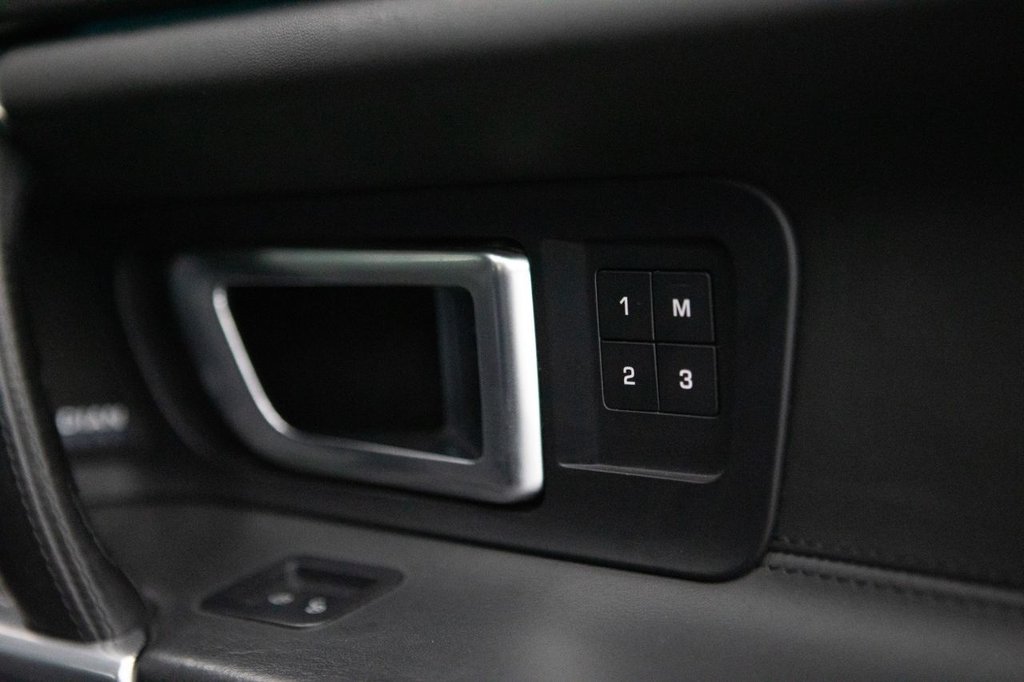 Used Land Rover Discovery Sport 2015 for sale - 78082638: Photo 28