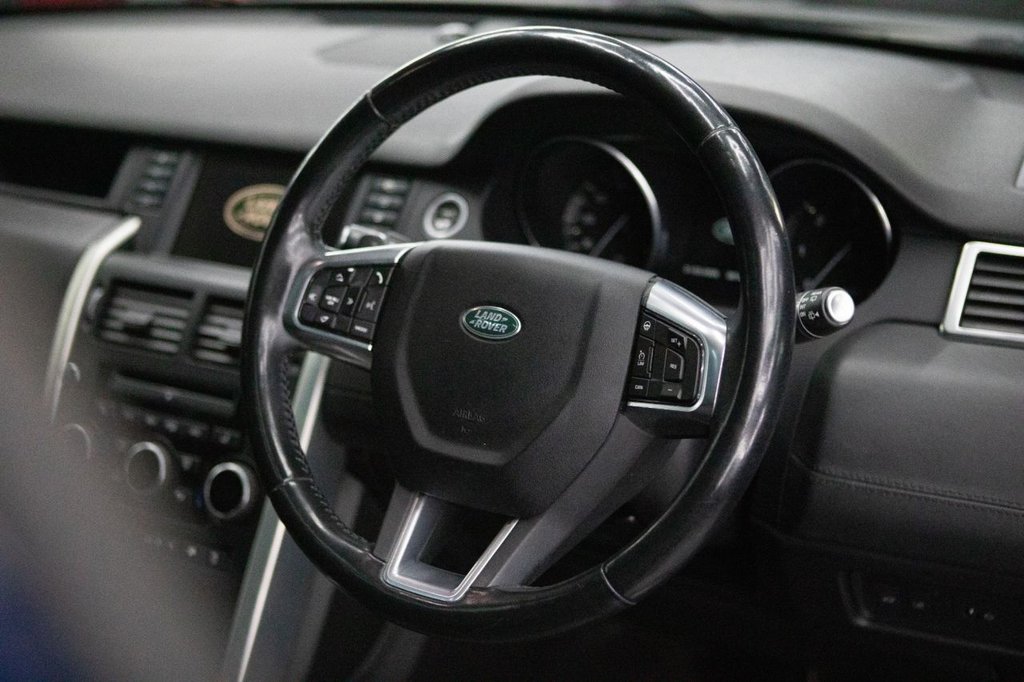 Used Land Rover Discovery Sport 2015 for sale - 78082638: Photo 30
