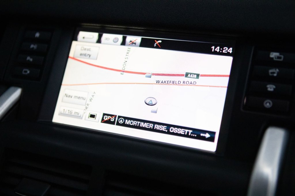 Used Land Rover Discovery Sport 2015 for sale - 78082638: Photo 45