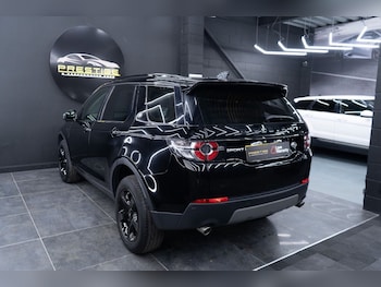 Used Land Rover Discovery Sport 2018 for sale - 77785935: Photo