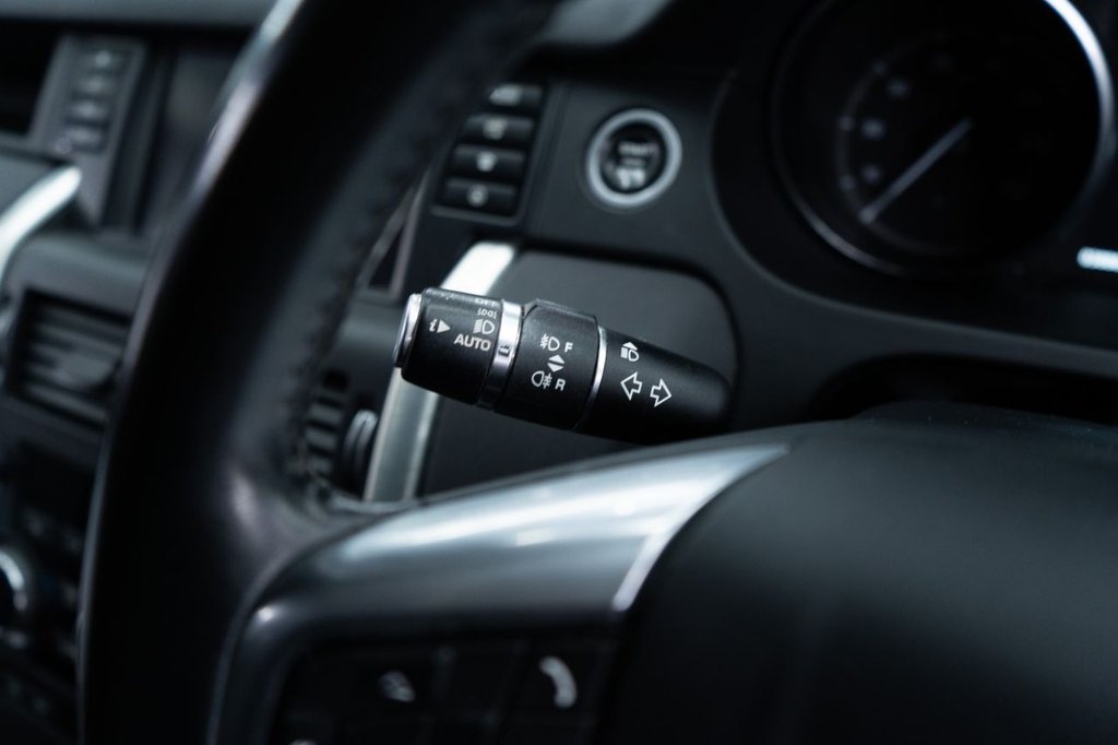 Used Land Rover Discovery Sport 2018 for sale - 77785935: Photo 30