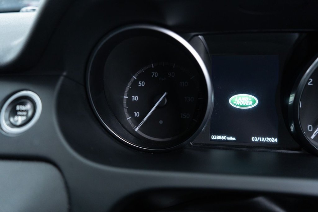 Used Land Rover Discovery Sport 2018 for sale - 77785935: Photo 32