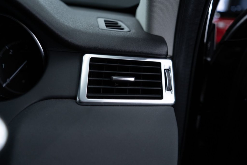 Used Land Rover Discovery Sport 2018 for sale - 77785935: Photo 34