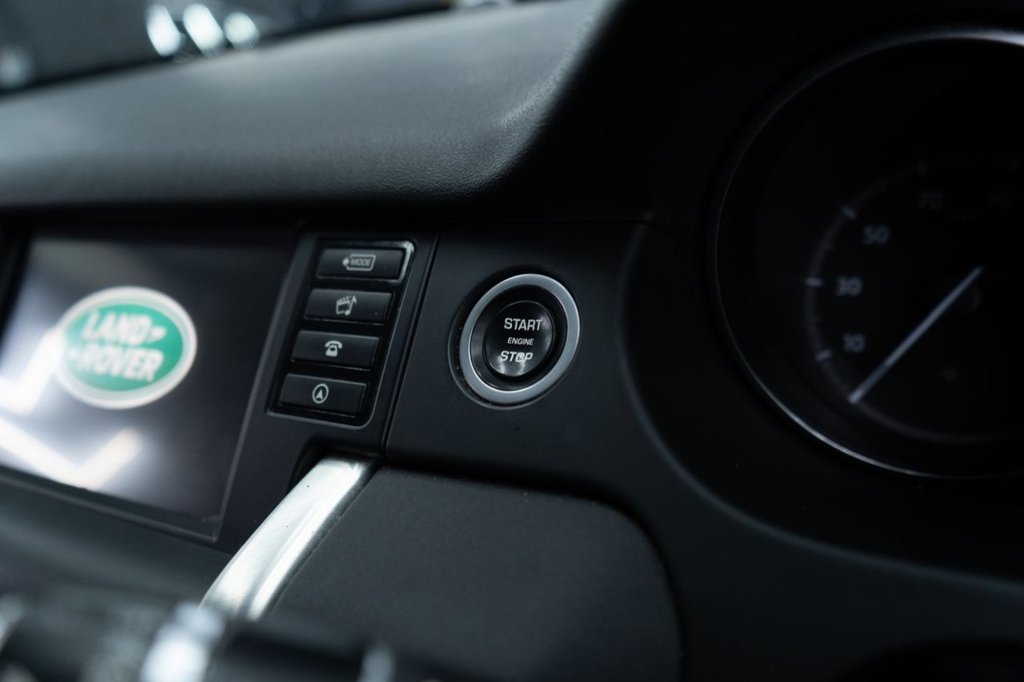 Used Land Rover Discovery Sport 2018 for sale - 77785935: Photo 37