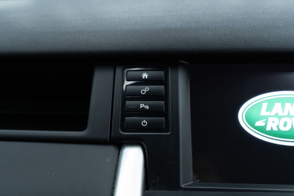 Used Land Rover Discovery Sport 2018 for sale - 77785935: Photo 39