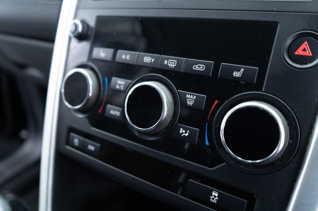 Used Land Rover Discovery Sport 2018 for sale - 77785935: Photo 49